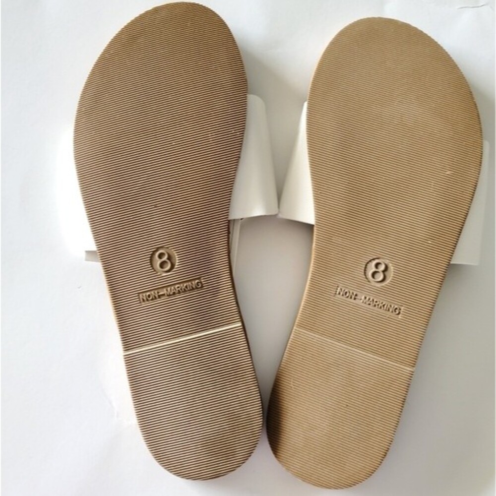 Women's Kate Scalloped White Slide Sandals 8 - Picture 4 of 4